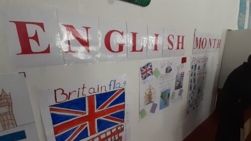 Англис тилин өнүктүрүүгө бир айлык жарыяланды